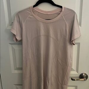 Lululemon swiftly tech 2.0 hip length top